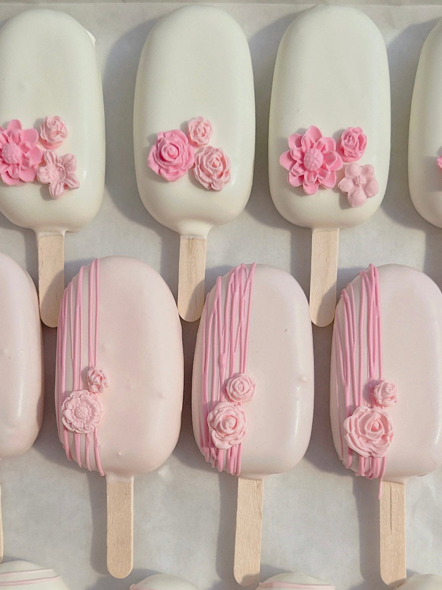 Cakesicles